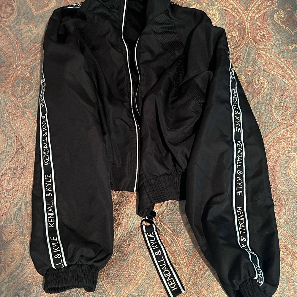 Kendall and Kylie lightweight jacket